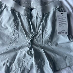 Lululemon license to train 7” LL
